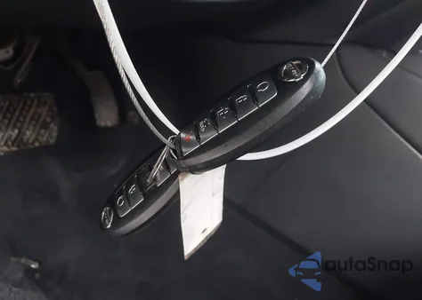 2017 Nissan Altima 2.5 z USA, uszkodzony, nr VIN 1N4AL3AP8HN351882